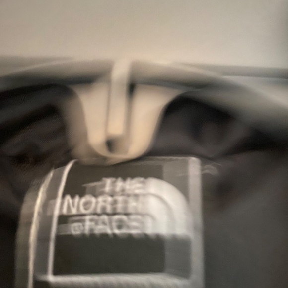 Silver grey The North Face coat Medium jacket - Picture 3 of 5